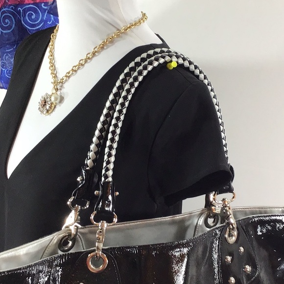 Perlina shiny black patent large tote bag - Picture 2 of 16